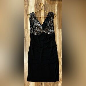 Sleeveless Black And Snakeskin Print with Gold Dress Connected Apparel Size 10